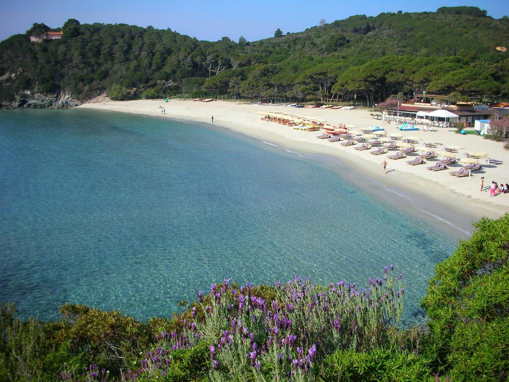 Hotel Alma Fetovaia Luaran gambar
