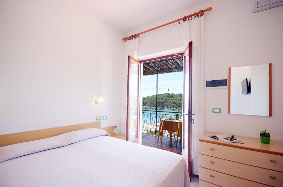Hotel Alma Fetovaia Luaran gambar